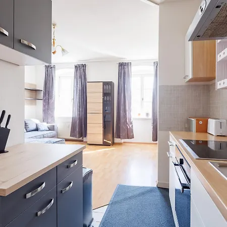 Apart-hotel Shalalaliving 3*