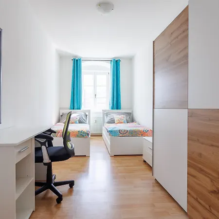 Apart-hotel Shalalaliving
