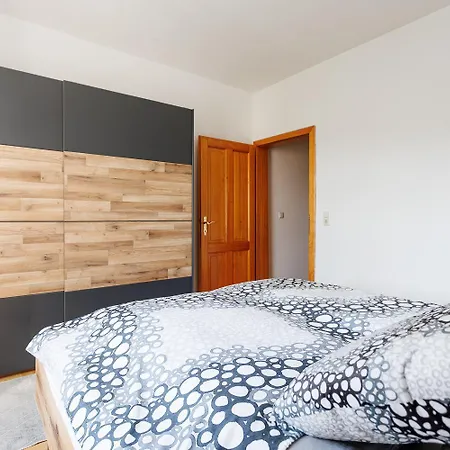 Shalalaliving Aparthotel