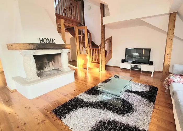 Shalalaliving Aparthotel