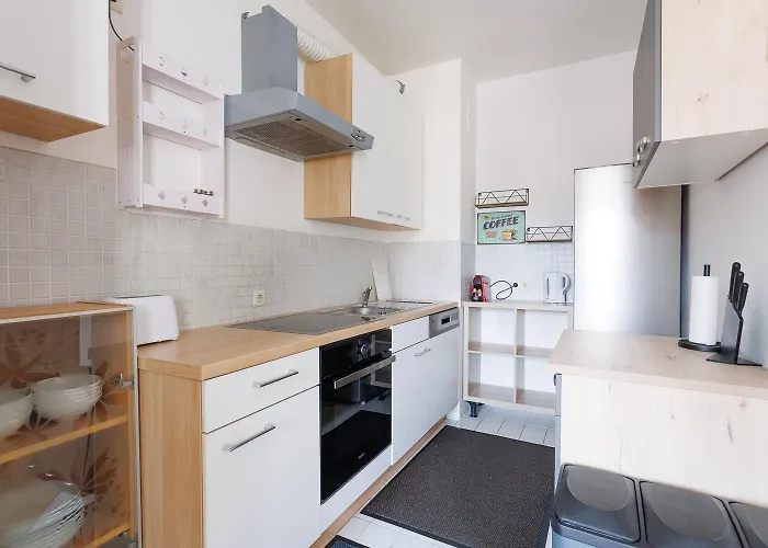 Aparthotel Shalalaliving 3*